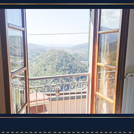 Rocky's House Villa *
