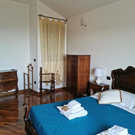 Rocky's House Villa *